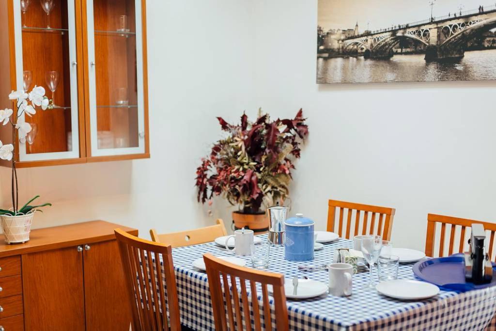 Precioso Apartamento En El Casco Antiguo De Triana Sevilla Dış mekan fotoğraf