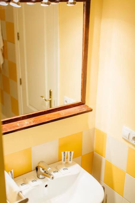 Precioso Apartamento En El Casco Antiguo De Triana Sevilla Dış mekan fotoğraf